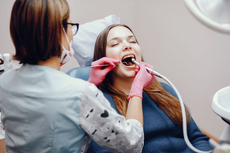 Terbaru! 8 Jenis Perawatan Gigi yang Ditanggung BPJS Kesehatan Tahun 2024, Salah Satunya Scaling