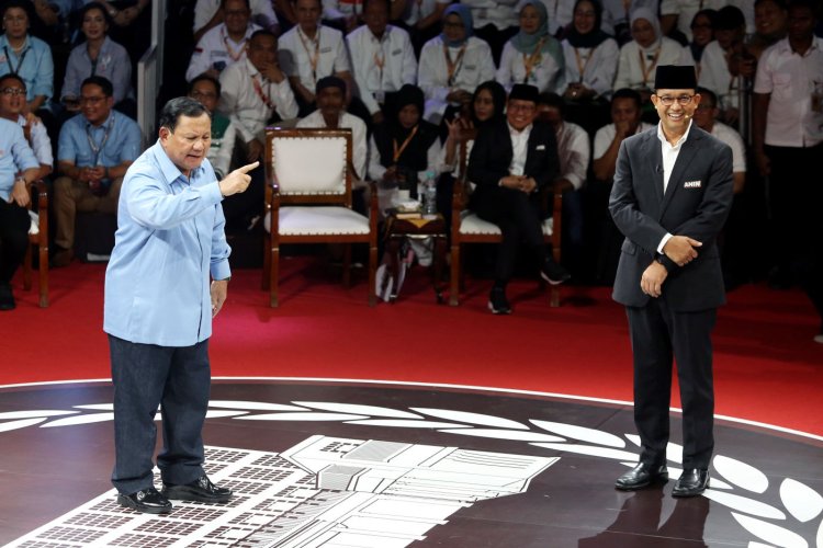 Terlibat Debat Panas, Prabowo Sindir Anies Menyesatkan