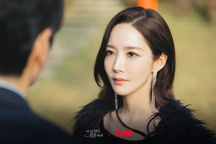 Netizen Puas dengan Balas Dendam Park Min Young di Drama Korea Marry My Husband Eps 10