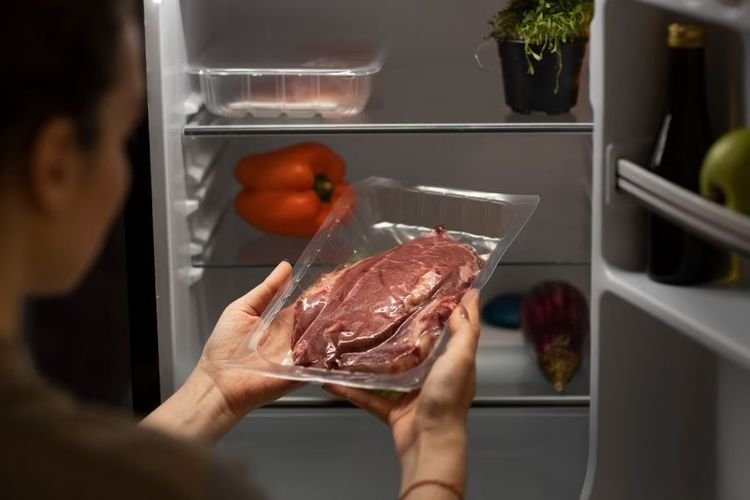 Berapa Lama Makanan Sisa Bisa Disimpan di Dalam Kulkas? Ini Aturannya