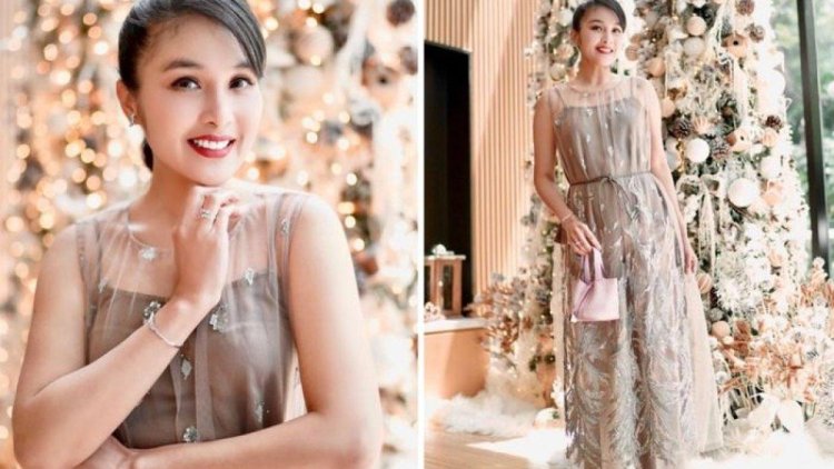 5 Pesona Cantik Sandra Dewi di Usia 40 Tahun,Wajah Glowing dan Awet Muda,Disebut Mirip Son Ye Jin