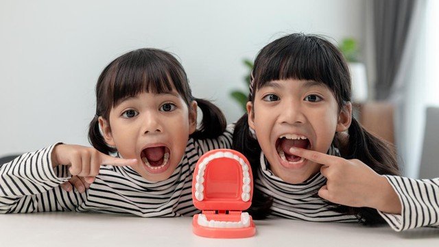 7 Kebiasaan Anak yang Bisa Bikin Gigi Berantakan, Hindari Dilakukan Sejak Kecil