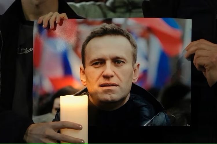 Ibunda Navalny pada Putin: Biarkan Saya Melihat Jenazah Anak Saya