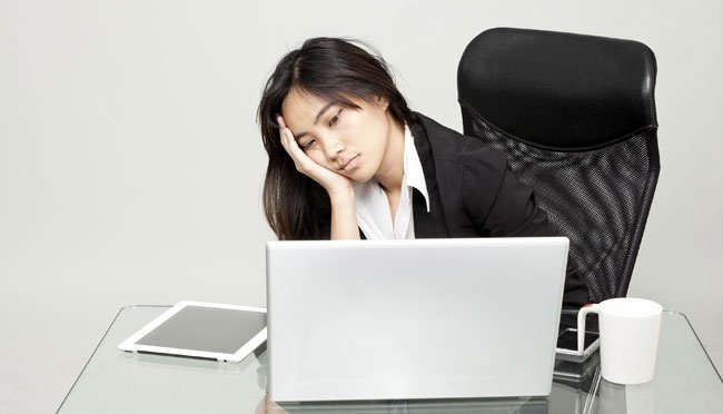 5 Kebiasaan di Tempat Kerja yang Menunjukkan Anda Sedang Depresi