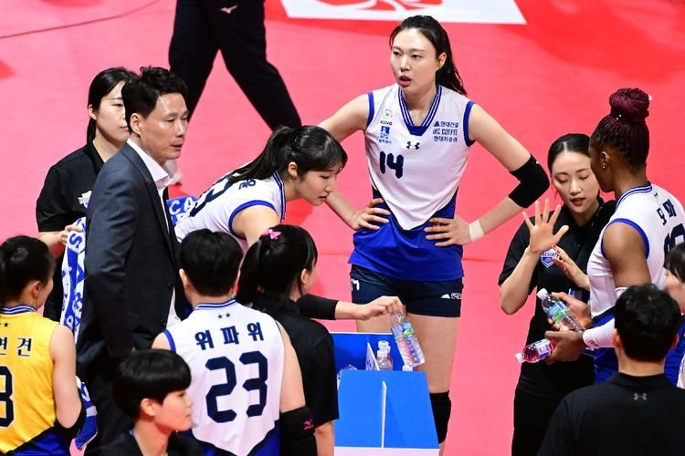Hasil Liga Voli Korea - Luka dari Megawati Dkk Masih Terasa, Tim No 1 Ambyar Lagi