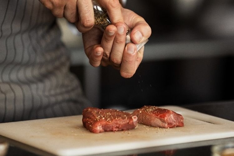 5 Cara Membuat Daging Alot Menjadi Empuk, Bisa Langsung Dimasak untuk Lauk Sahur