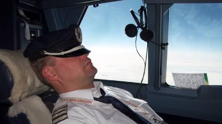 Pilot dan Copilot Batik Air Tidur selama 28 Menit, Begini Teknologi Flight by Wire di Penerbangan