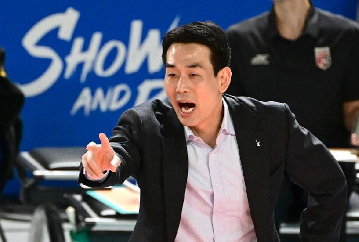 Pelatih Ko Hee Jin Ungkap Penyebab Kekalahan Red Sparks Lawan Pink Spiders di Laga Pertama Playoff V-League
