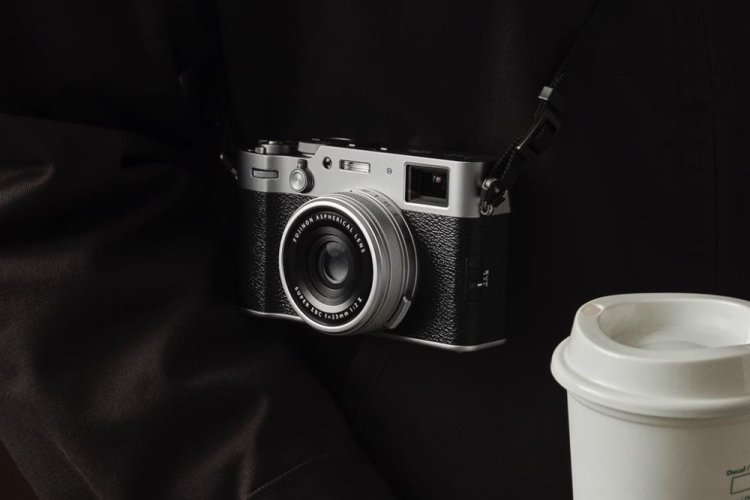 Spesifikasi dan Harga Fujifilm X100VI, Kamera yang Rela Diantre dari Pagi