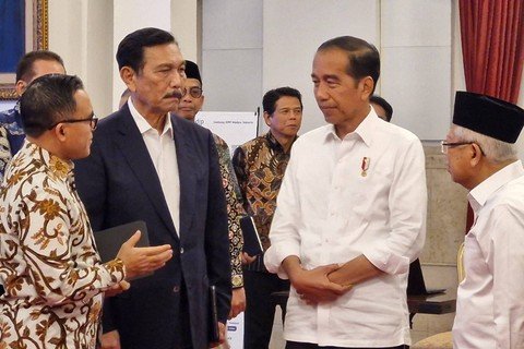 Gugat Hasil Pemilu di MK, Timnas AMIN Singgung Politik Gentong Babi Jokowi