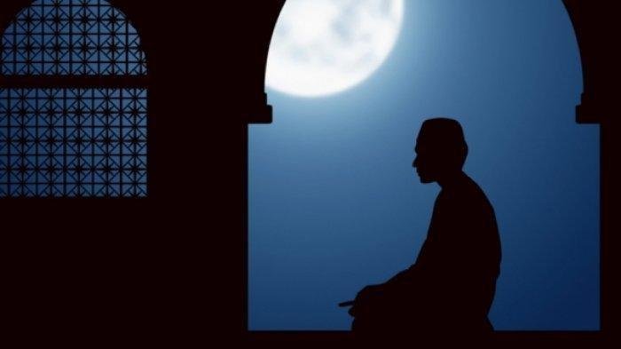 3 Surah Pendek yang Sering Dibaca Nabi Muhammad saat Salat Tahajud,Amalan 10 Hari Terakhir Ramadan
