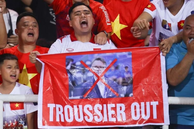 Reaksi Fans Saat PSSI-nya Vietnam Utamakan Pelatih Jepang Ketimbang Korea, Ada yang Minta Eks Man United