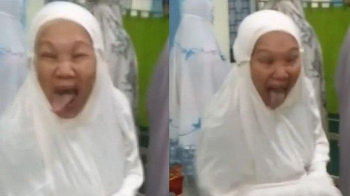 Viral Wanita Bertingkah Aneh hingga Menjulurkan Lidah Saat Salat di Masjid,Jemaah Ketakutan