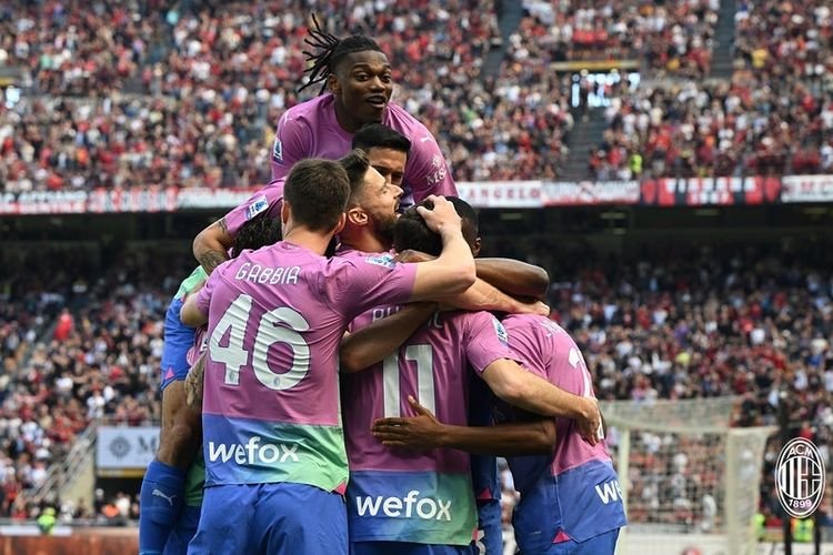 Hasil Liga Italia - Diwarnai Tendangan Kung Fu, AC Milan Taklukkan Klub Milik Orang Indonesia