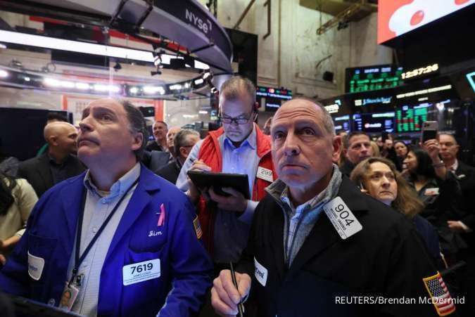 Wall Street Turun Lebih dari 1% Setelah Data Harga Konsumen di Luar Perkiraan
