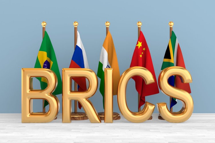 Rusia: BRICS akan Gantikan Dolar AS dengan Kripto dalam Perdagangan