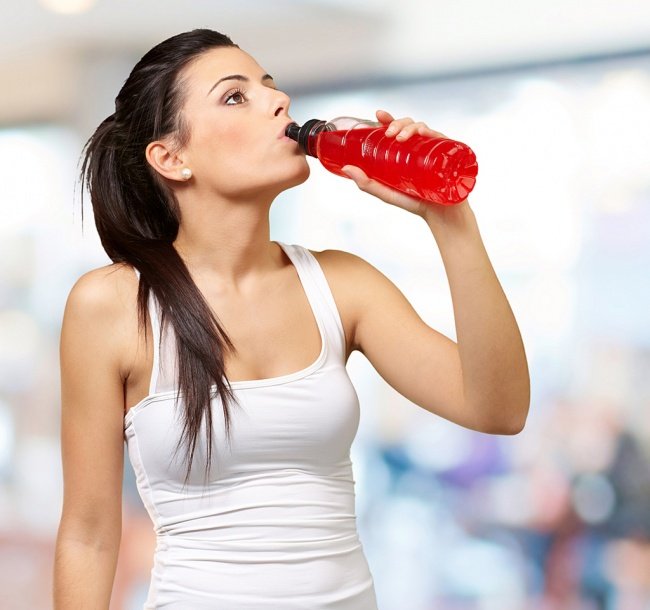 Apa Manfaat Minuman Isotonik Ketika Berolahraga?
