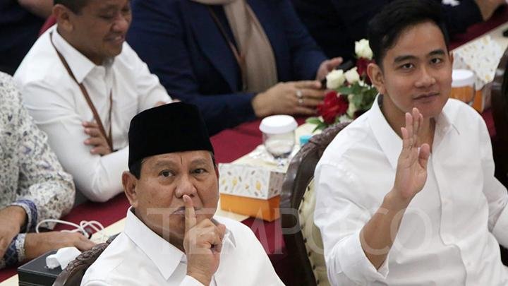 8 Janji Prabowo-Gibran: dari Makan Siang Gratis sampai Naikkan Gaji ASN dan TNI-Polri
